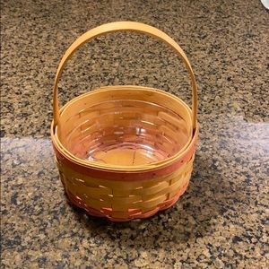 Longaberger basket dated 1998.